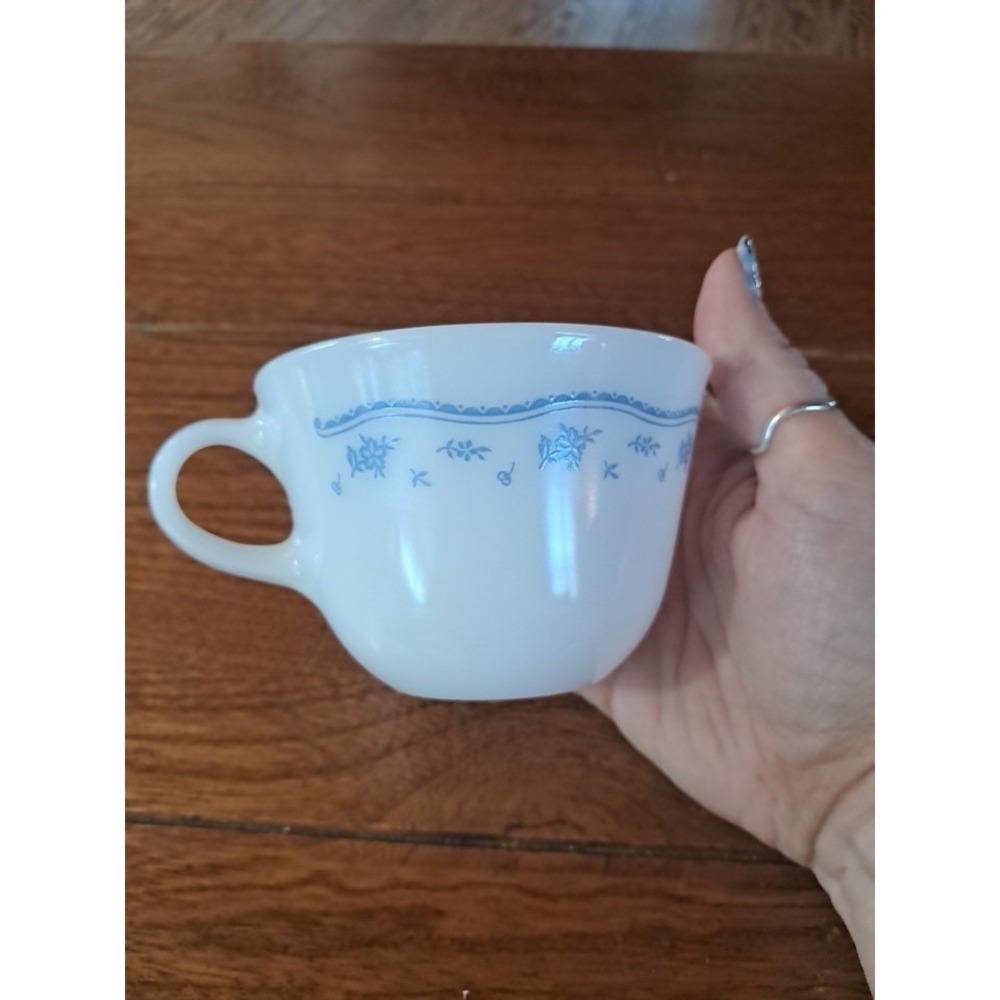 Vintage Pyrex Corning Corelle Morning Blue Floral Milk Glass Coffee Tea Cup Mug